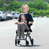 Lightweight foldable wheelchair